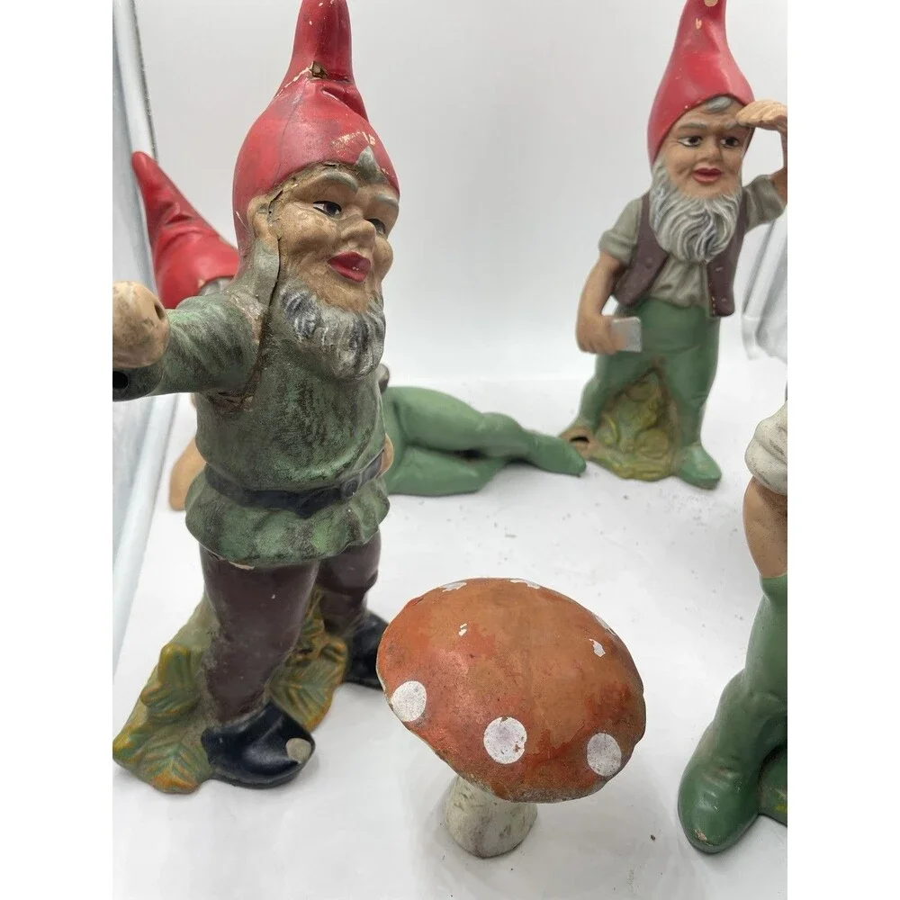 RARE Vintage Heissner West Germany Terracotta Garden Gnome Set of 4 + Mushroom